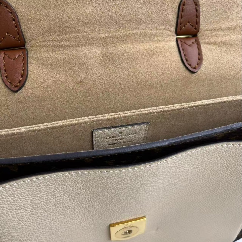 Louis Vuitton monogram canvas-16