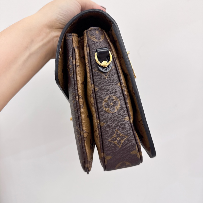 LV 雙色原花郵差包 手提斜背 晶片款-2