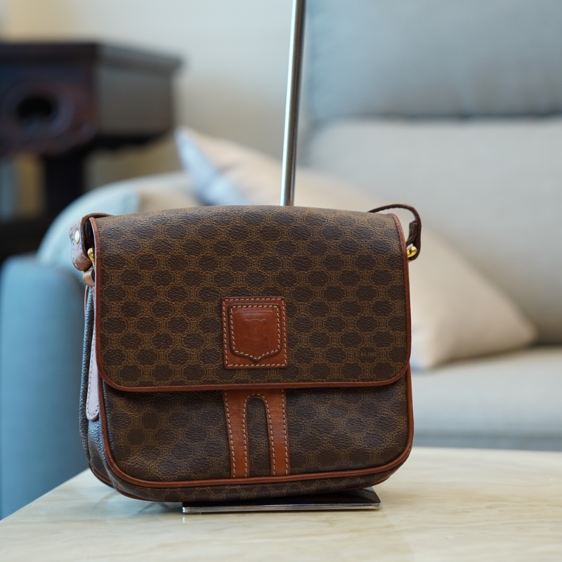 【二手精品】Celine Macadam Shoulder Bag 老花斜背包 經典復古款-1