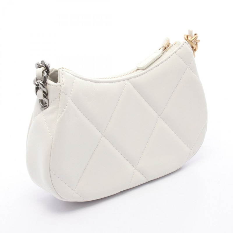 CHANEL 19 Matelasse 小號 Hobo 鏈條單肩包 AP3676 皮革白色二手-1