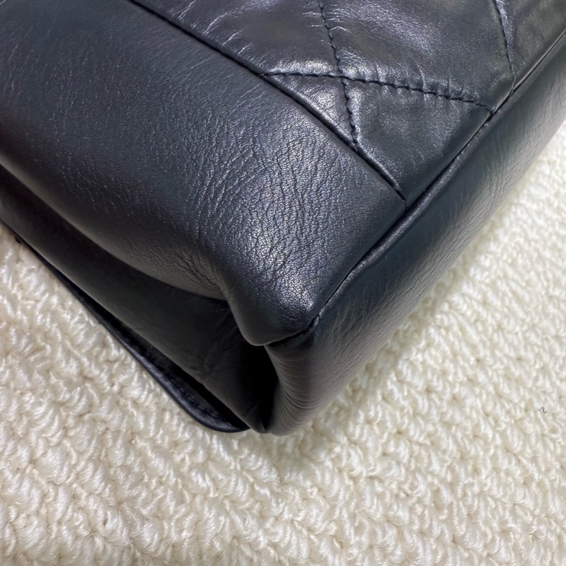 CHANEL - 黑色金釦牛皮下蓋側背肩背包-7