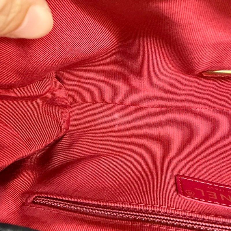 CHANEL - 黑色金釦牛皮下蓋側背肩背包-16