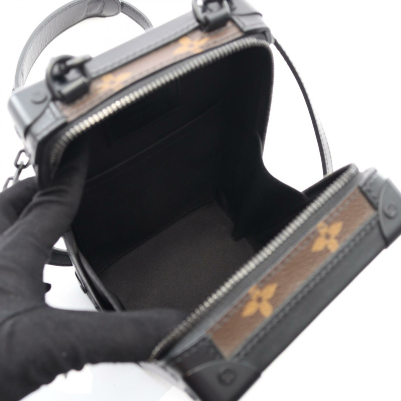 LOUIS VUITTON Vertical Soft trunk 單肩包 M45079 Monogram Toughtage 黑色-2