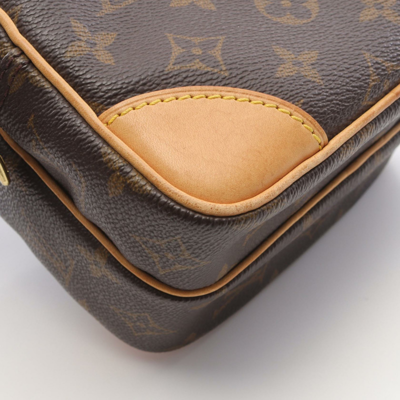 LOUIS VUITTON Amazon 斜背包 M45236 字母帆布 二手 LV-9