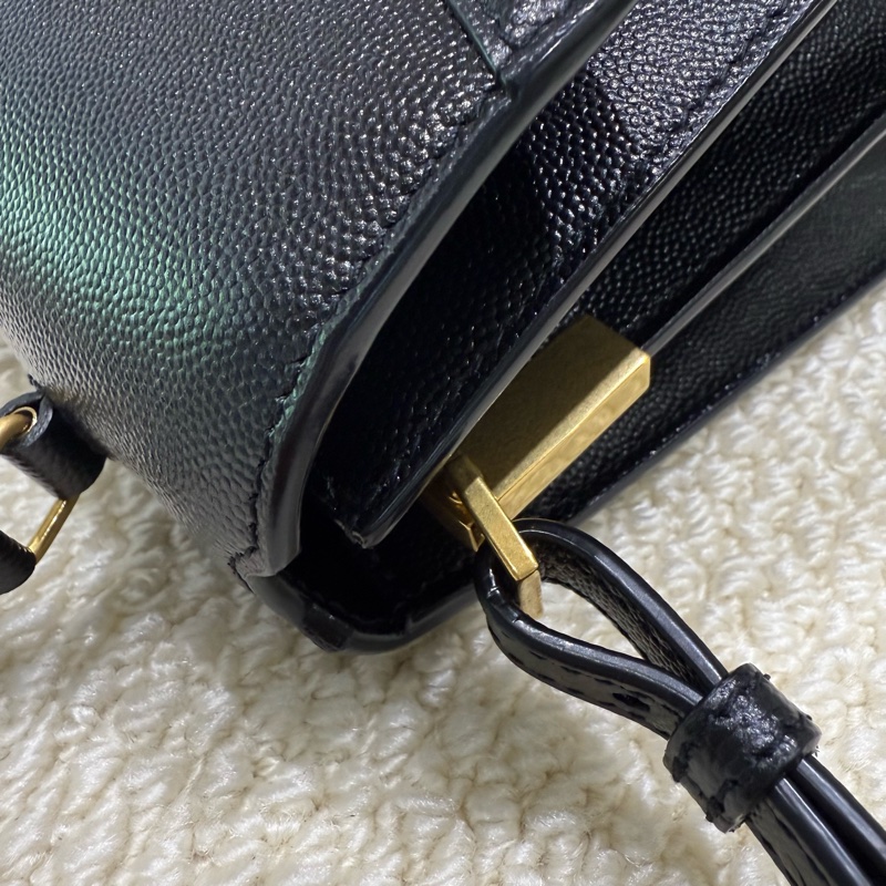 YSL - 黑色金釦魚子醬CASSANDRA手提側背包-16