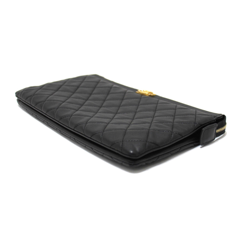 Chanel Black Lambskin Quilted Small Boy Zipped Pouch-4
