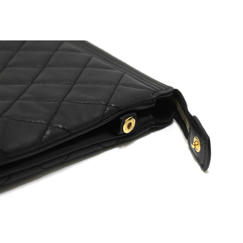 Chanel Black Lambskin Quilted Small Boy Zipped Pouch-5