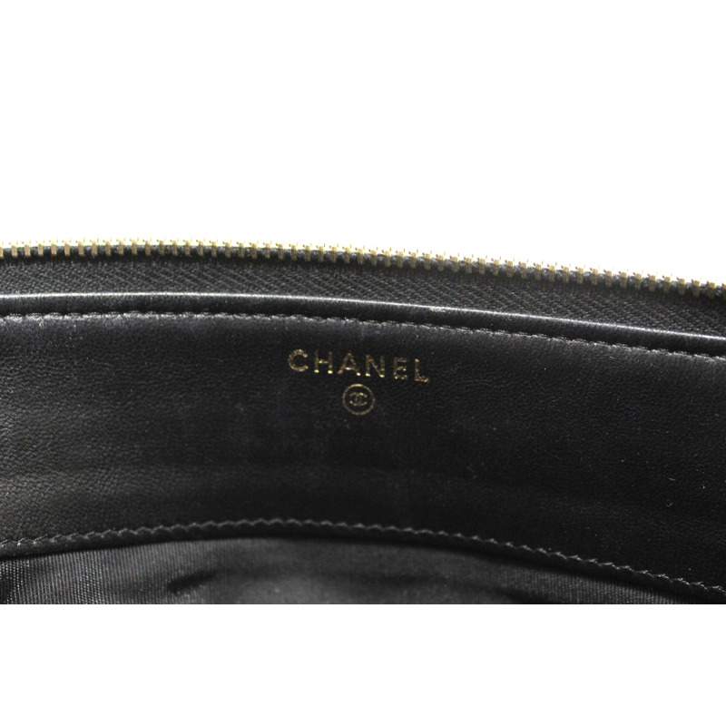 Chanel Black Lambskin Quilted Small Boy Zipped Pouch-12