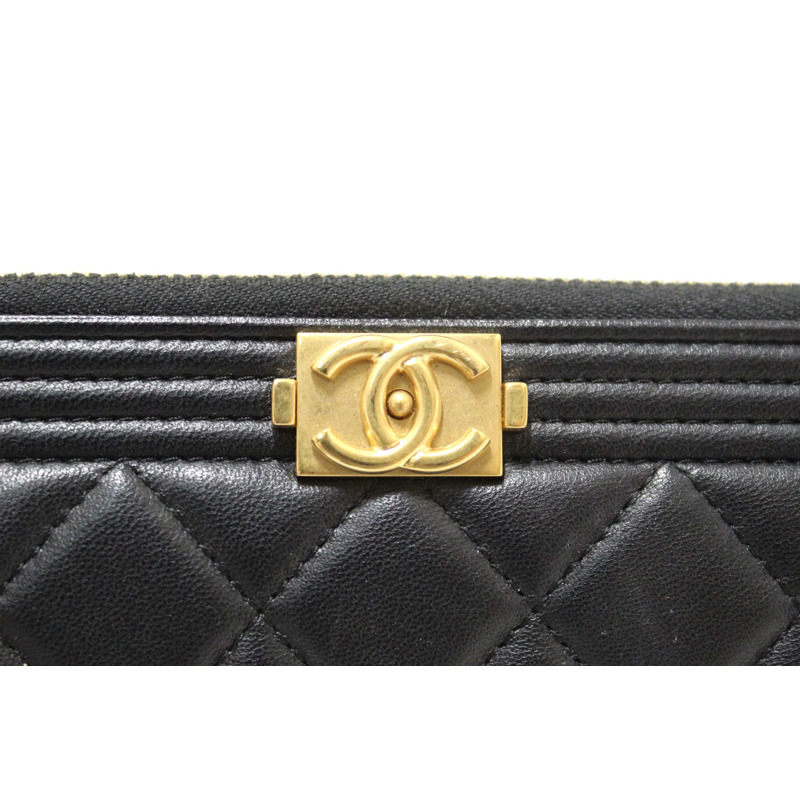 Chanel Black Lambskin Quilted Small Boy Zipped Pouch-15