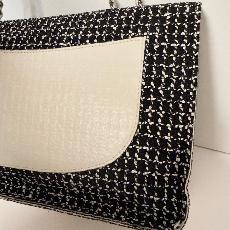 CHANEL A66258 CF30 黑白斜紋軟呢口蓋包鏈條包 30CM-10