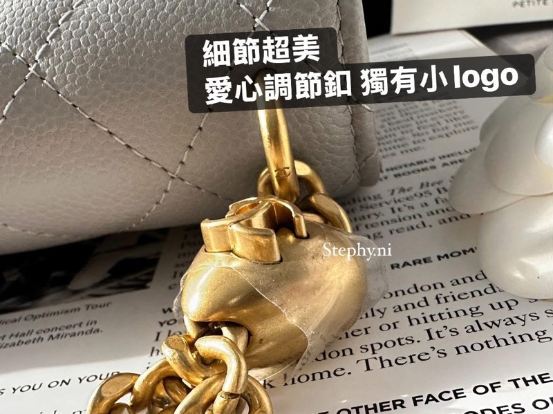 全拍拍最佛_暫售出 限時最後降✨Chanel 香奈兒愛心調節扣WOC金鍊𝘅荔枝牛灰 芯片款 全新全配✨-2