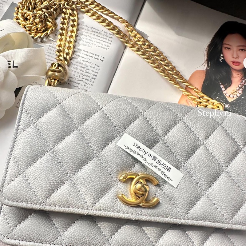 全拍拍最佛_暫售出 限時最後降✨Chanel 香奈兒愛心調節扣WOC金鍊𝘅荔枝牛灰 芯片款 全新全配✨-12