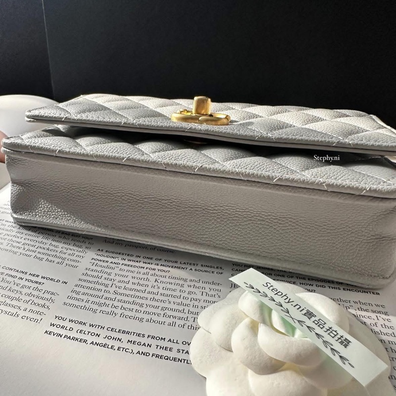 全拍拍最佛_暫售出 限時最後降✨Chanel 香奈兒愛心調節扣WOC金鍊𝘅荔枝牛灰 芯片款 全新全配✨-24