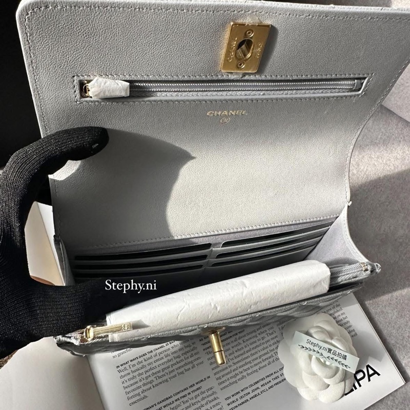全拍拍最佛_暫售出 限時最後降✨Chanel 香奈兒愛心調節扣WOC金鍊𝘅荔枝牛灰 芯片款 全新全配✨-33