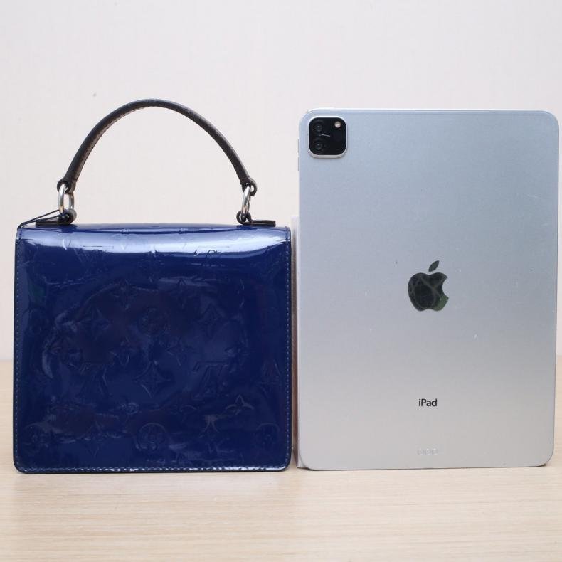 LOUIS VUITTON SpringStreet手提包藍色漆皮/PVC/EPI水波紋牛皮銀扣2019肩背包-1