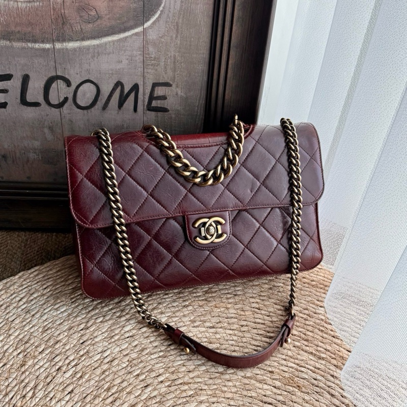Chanel 勃艮第紅油蠟皮褶皺牛皮鏈條包 尺寸約31*19.5 年份:18開-0