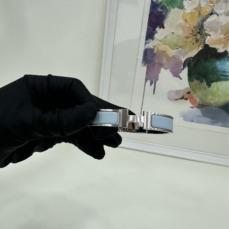Hermès 愛馬仕 Clic H型淡藍色手環-1