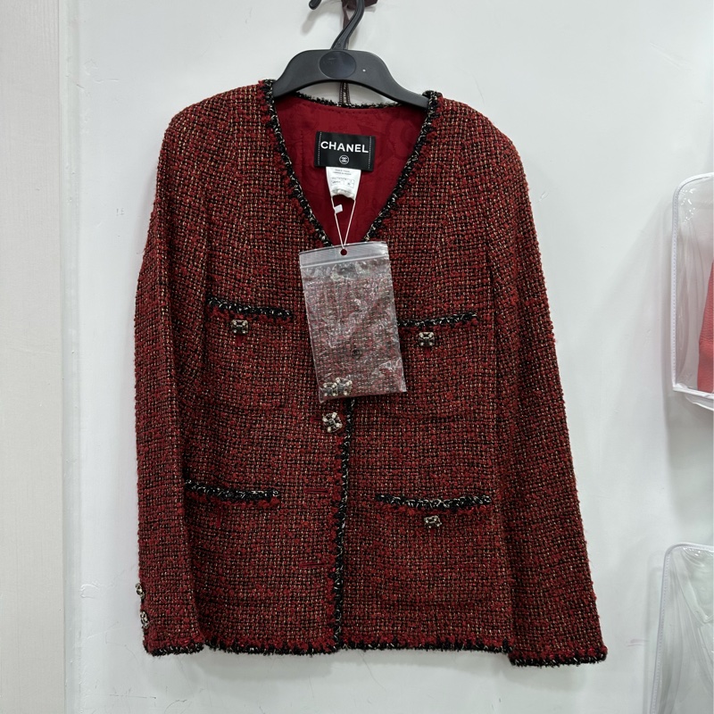 Chanel 2011 拜占庭 紅黑粗花呢 金線 滾邊 四口袋 琉璃扣 V領夾克 36碼 勞拉·奈瓦 Laura Neiva 秀款-0