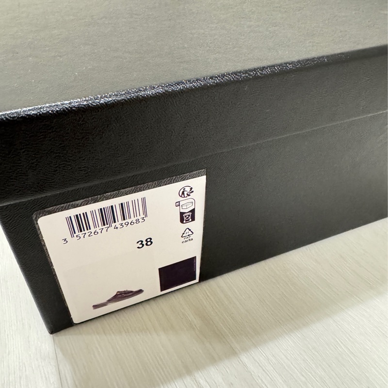 CHANEL MULE SLIDES 書包釦穆勒鞋-8