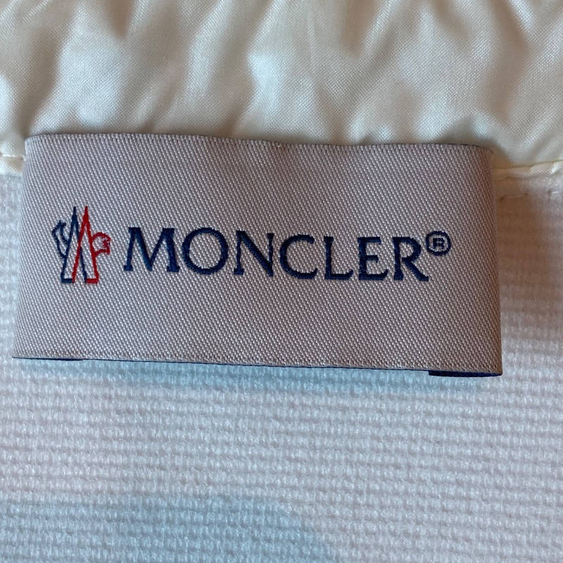 ❤️MONCLER 白色優雅拼接款外套-7