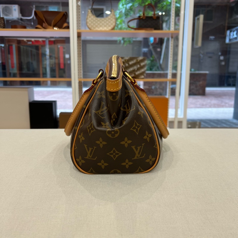 LV Tivoli PM Monogram 老花 水餃包手提包-11
