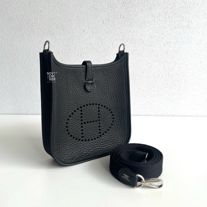 閒置新有購證🙌🏻 Hermès 愛馬仕 Evelyne Mini 黑色銀釦 一代 斜背包-1