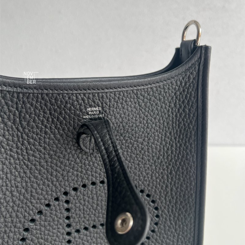 閒置新有購證🙌🏻 Hermès 愛馬仕 Evelyne Mini 黑色銀釦 一代 斜背包-5