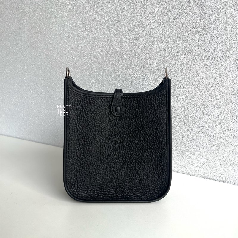 閒置新有購證🙌🏻 Hermès 愛馬仕 Evelyne Mini 黑色銀釦 一代 斜背包-6