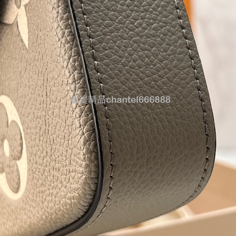 💗香緹國際精品💗 LV 三合一 #M82479 #斑鳩灰/奶油色 極新-5
