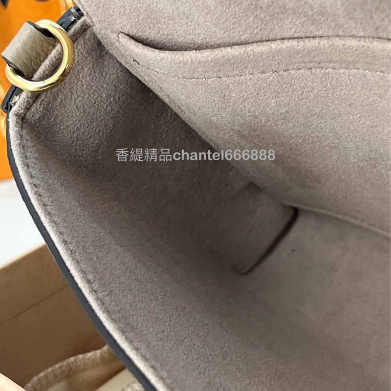💗香緹國際精品💗 LV 三合一 #M82479 #斑鳩灰/奶油色 極新-11