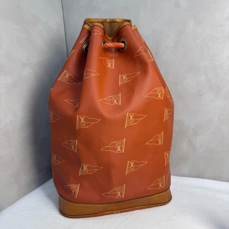 Louis Vuitton Cup 限定系列水桶包-3