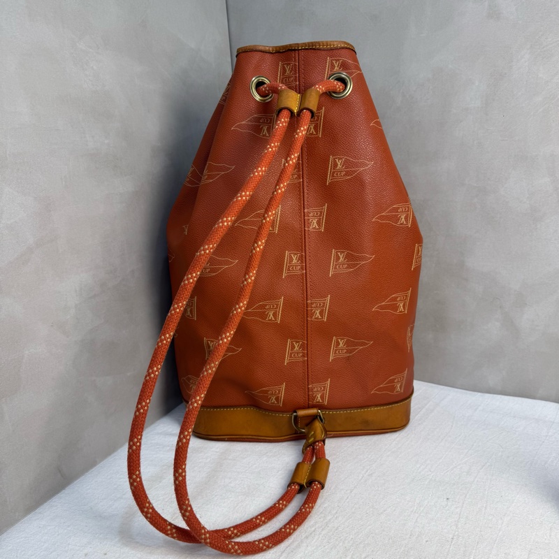 Louis Vuitton Cup 限定系列水桶包-4