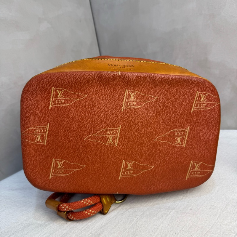 Louis Vuitton Cup 限定系列水桶包-5