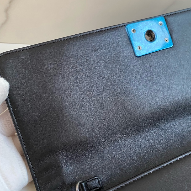 CHANEL 毛絨品皮 Boy系列-19