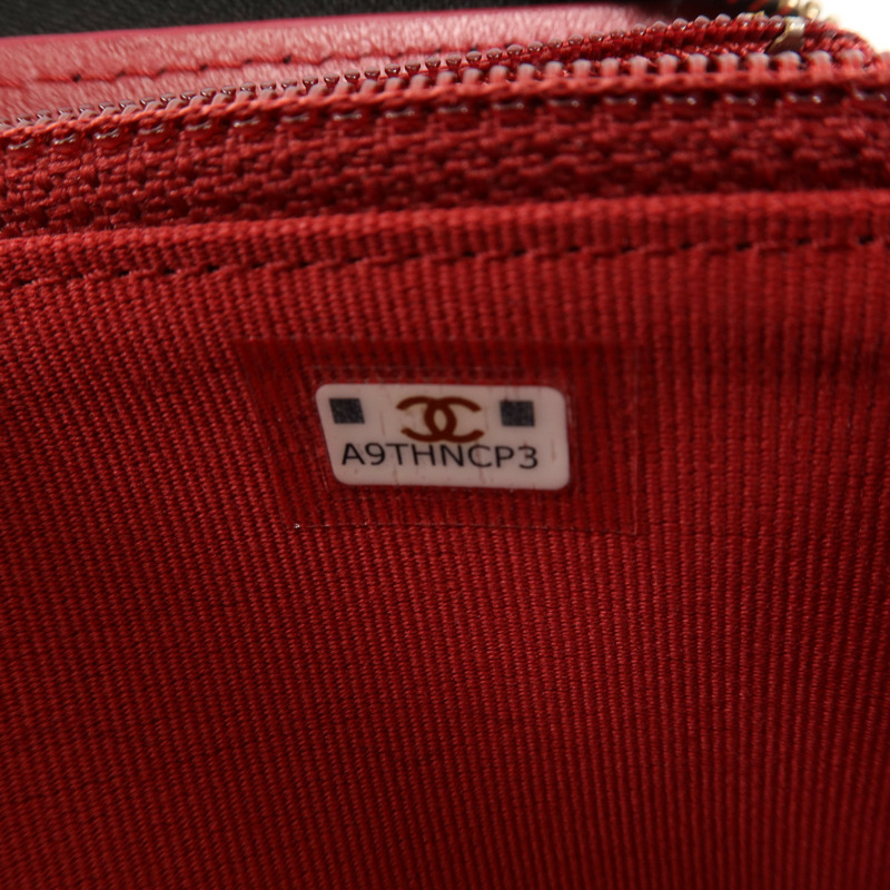 CHANEL 羊皮皮革Wallet金扣錢包-7