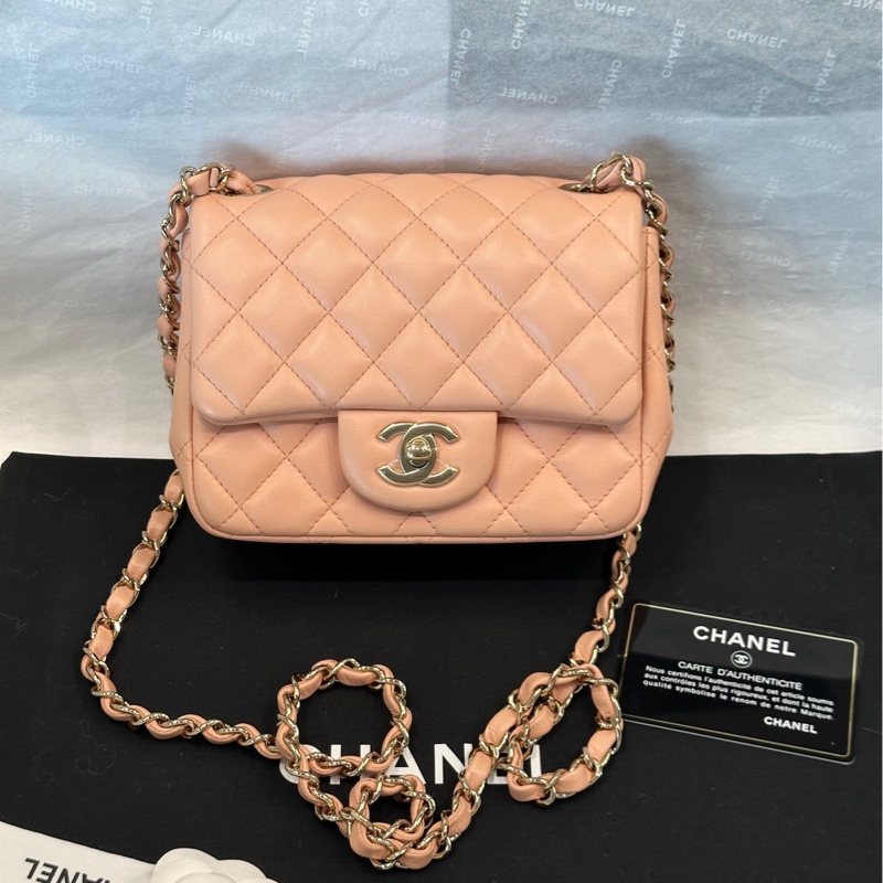 香奈兒Chanel 21p 裸粉色 淺粉色 淡金扣 羊皮 方胖子 斜挎包-1