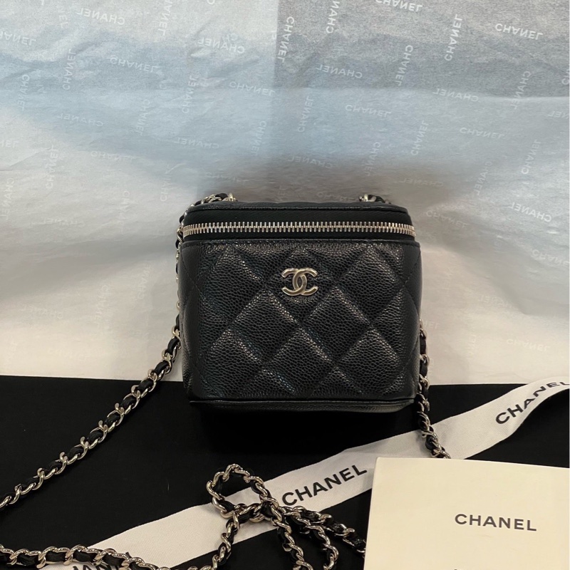 香奈兒 Chanel 24s 小盒子 黑色 金扣 荔枝牛皮 化妝包 鏡子包-0