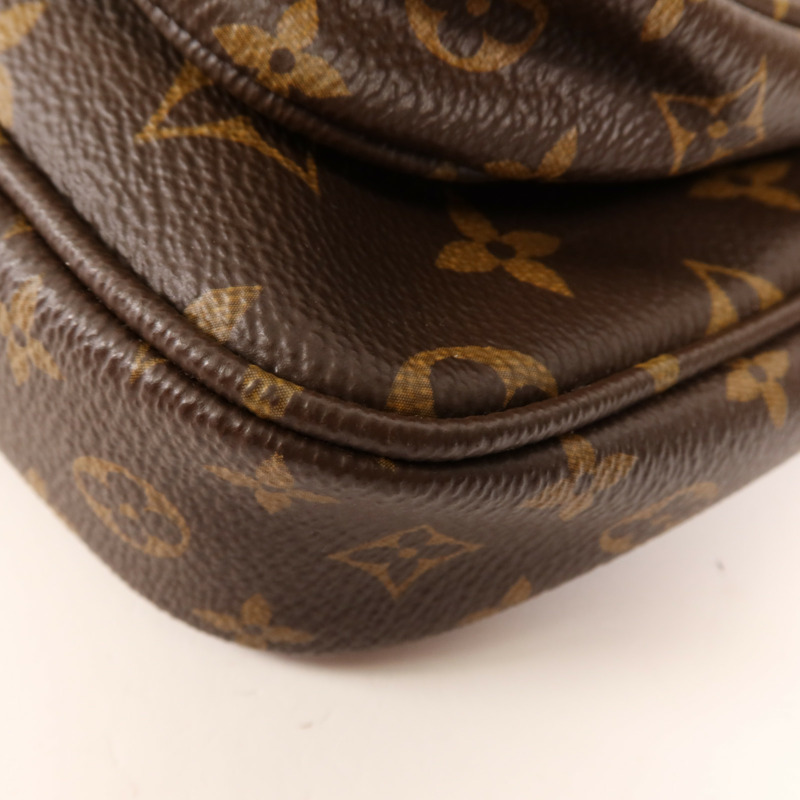 LOUIS VUITTON Monogram Multi Pochette Accessoires金扣肩背袋-5