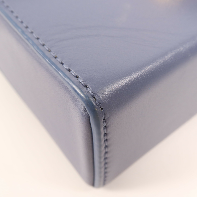 Dior 牛皮皮革Mini Montaigne金扣肩背袋-6