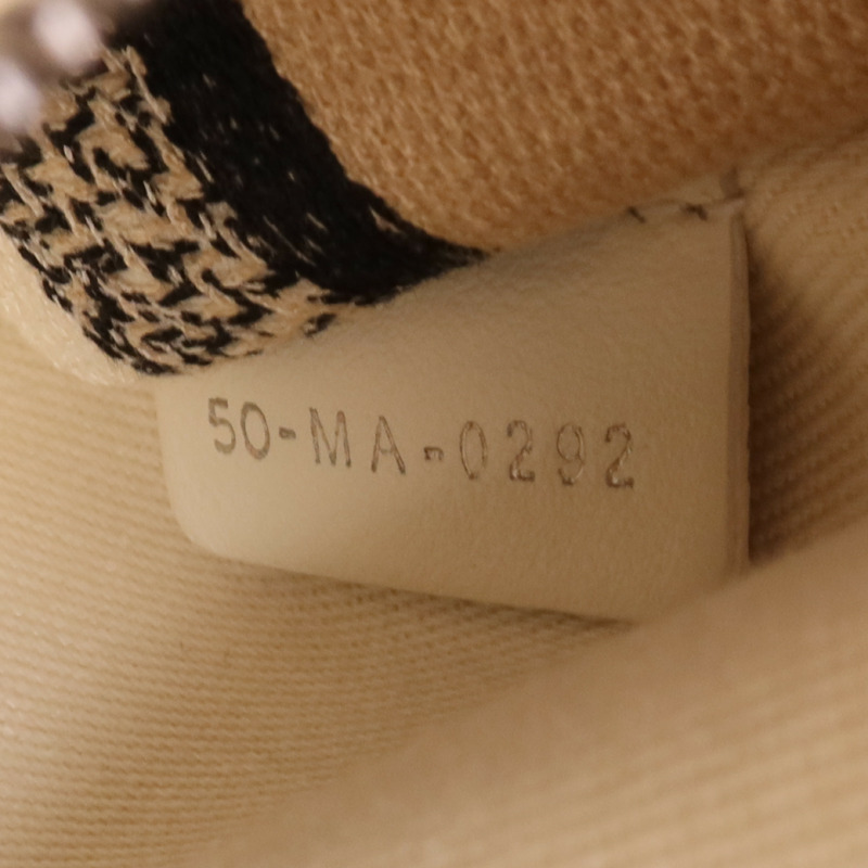 Dior 帆布Lady Dior Medium銀扣手挽肩背兩用袋-11