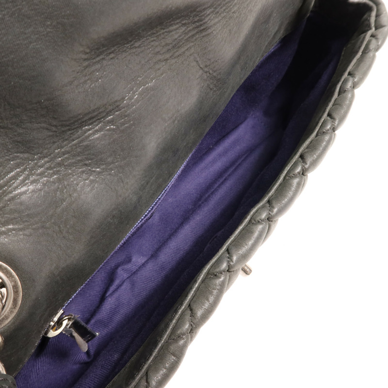 CHANEL 牛皮皮革Shoulder Bag銀扣鏈帶肩背袋-9