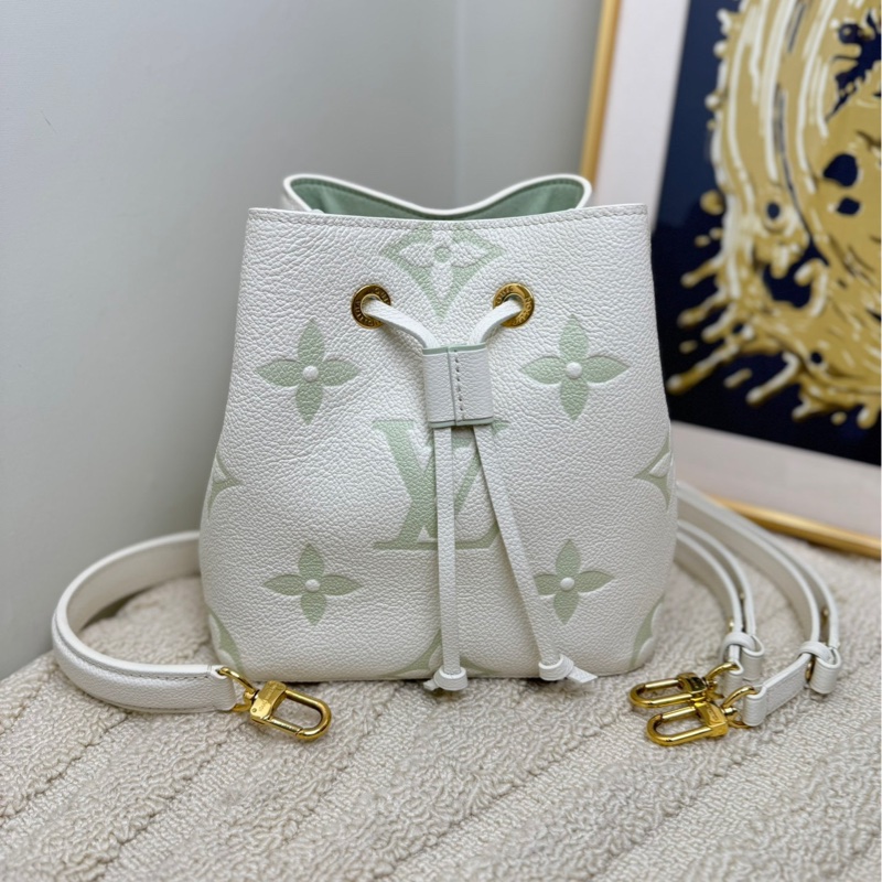 路易威登Louis Vuitton 99 noe bb新款小水桶 手提斜挎單肩包 抹茶牛奶-0