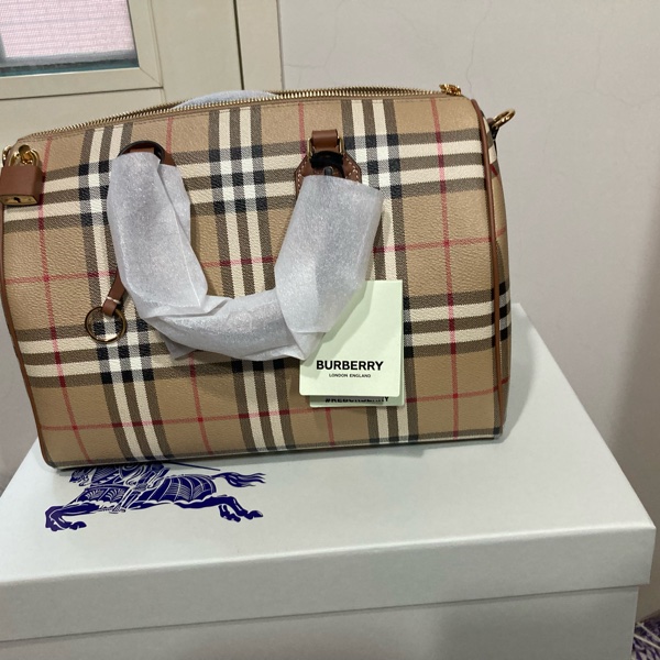 Burberry-6