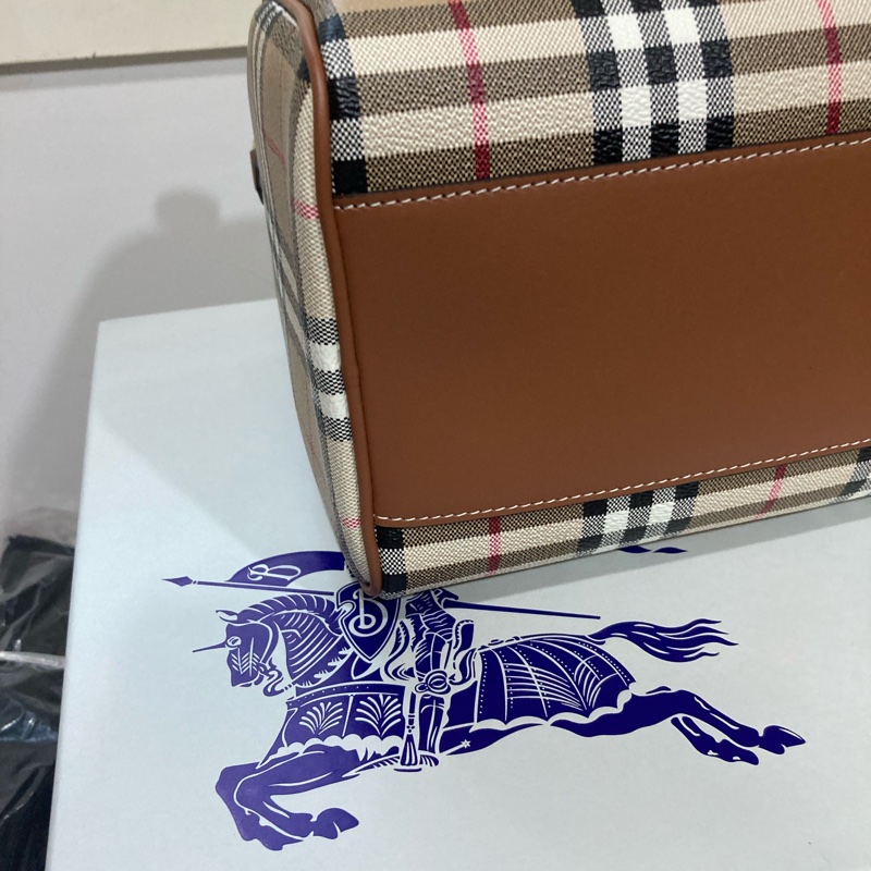 Burberry-8