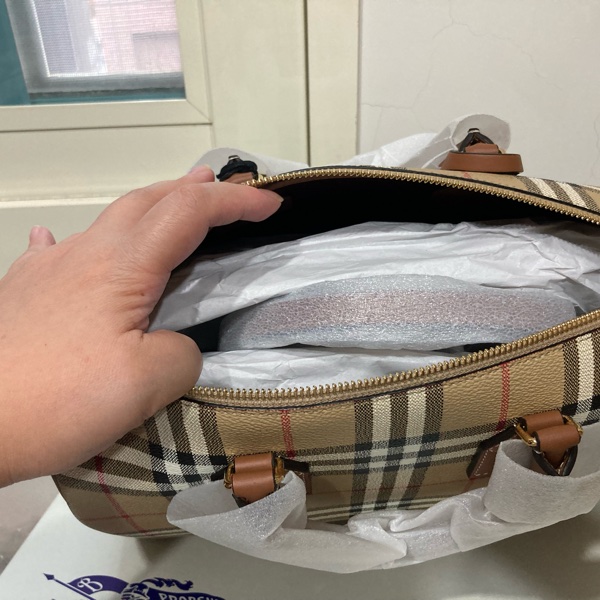 Burberry-10