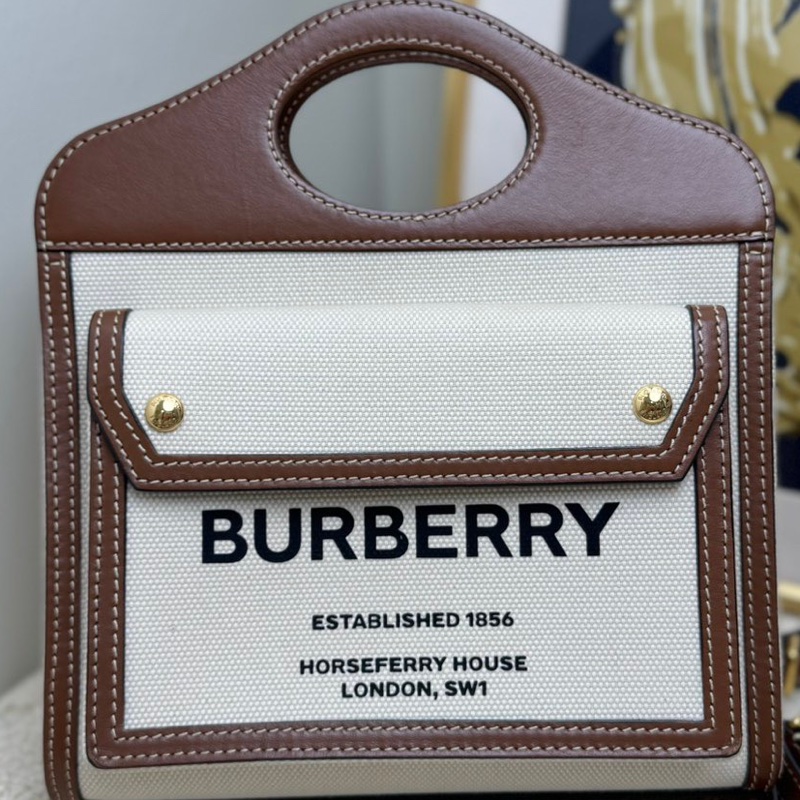 Burberry pocket 迷你雙色帆布拼皮格口袋包 手提斜挎包-4