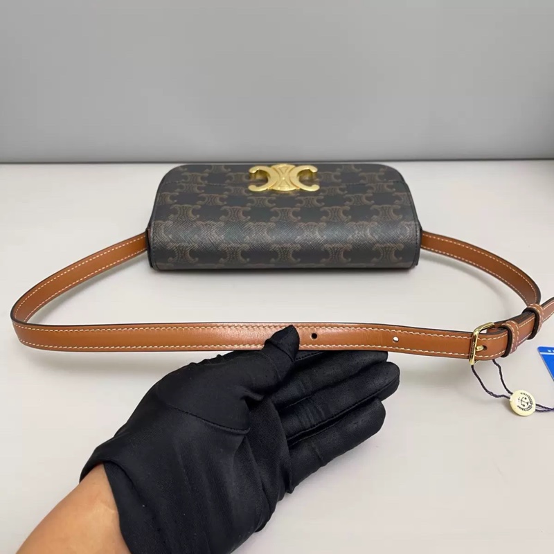 Celine賽琳 triomphe凱旋門腋下包-4