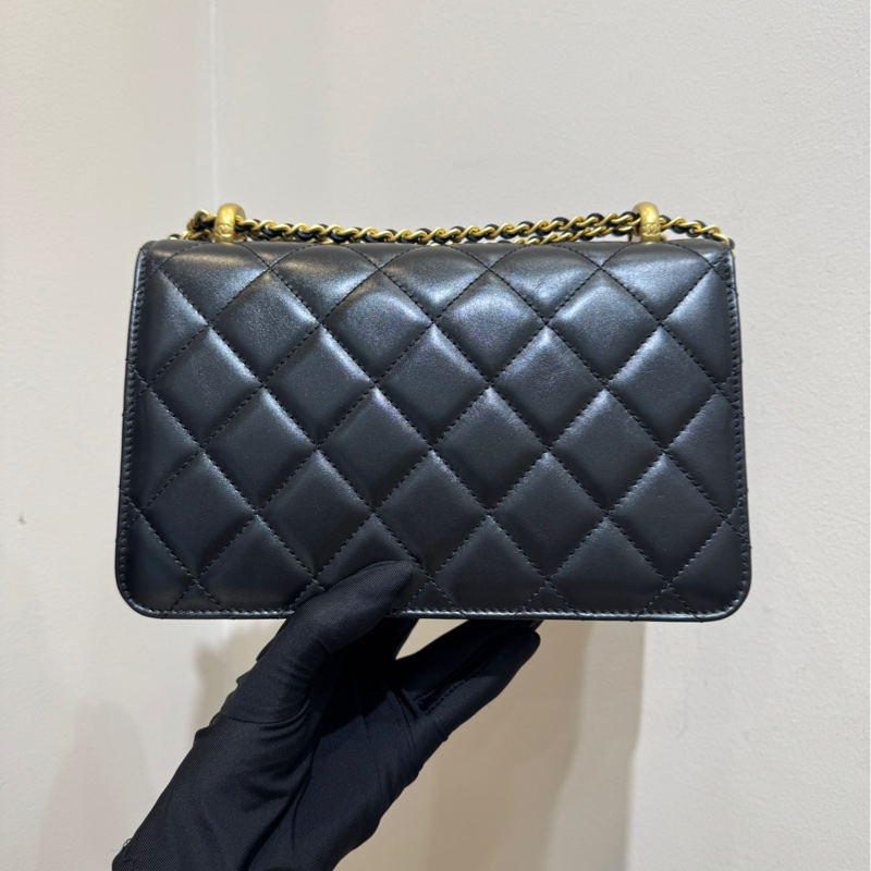 香奈兒Chanel 24C雙金珠金球鏈條包 黑色牛皮金扣-3