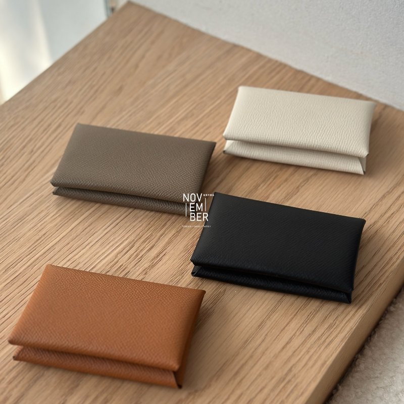 全新🤎 Hermès 愛馬仕 Calvi 卡包 金棕色-3