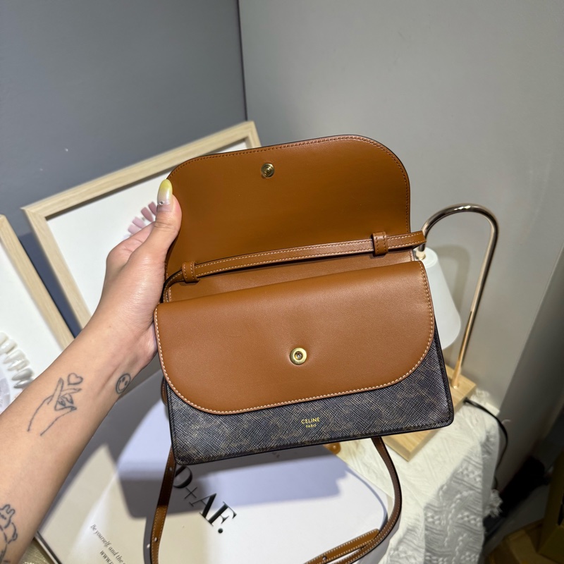 降售‼️celine Triomphe 老花woc-1